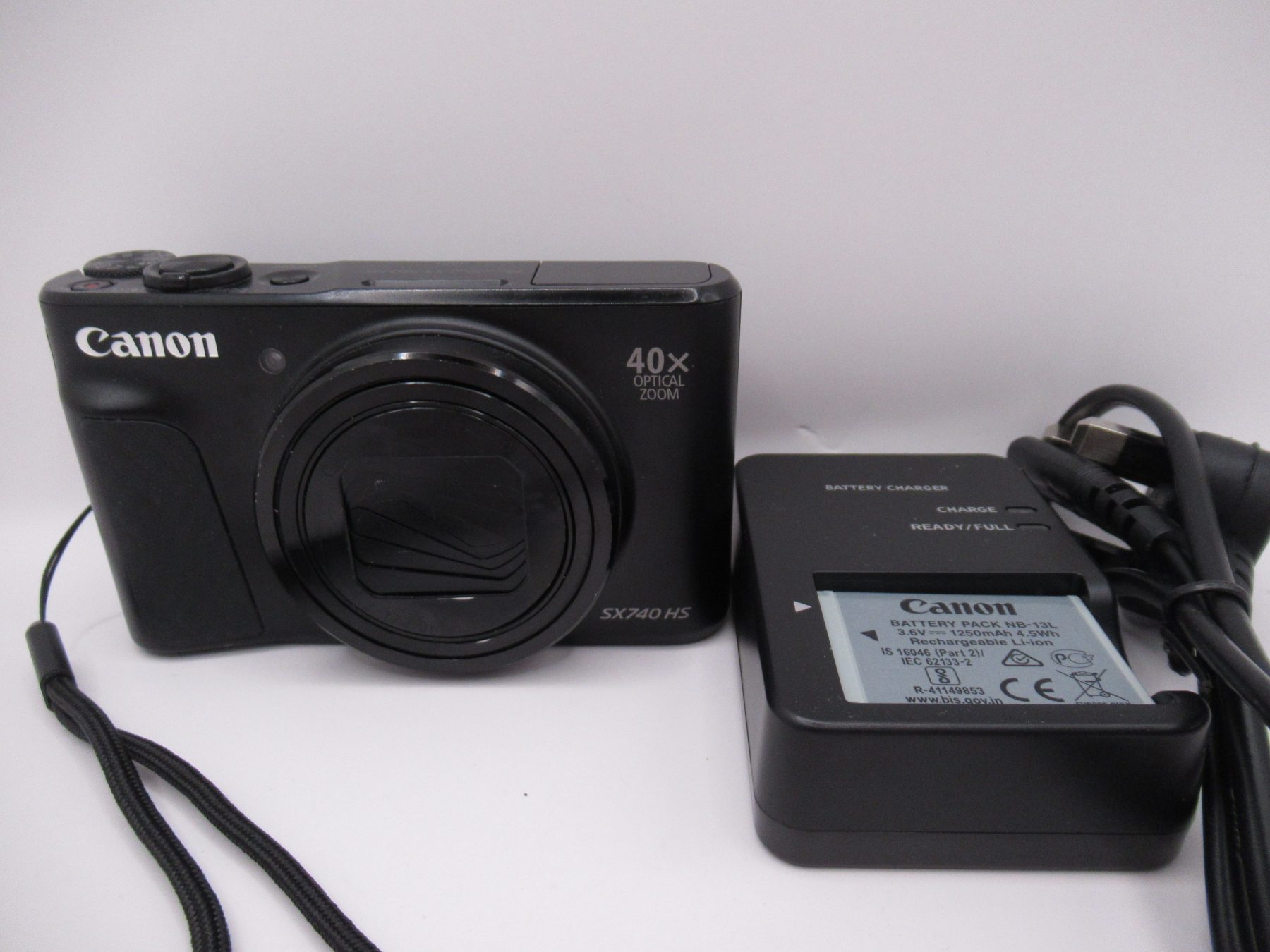 Canon PowerShot SX740 HS Digital Point and Shoot Camera 20.3MP - Black