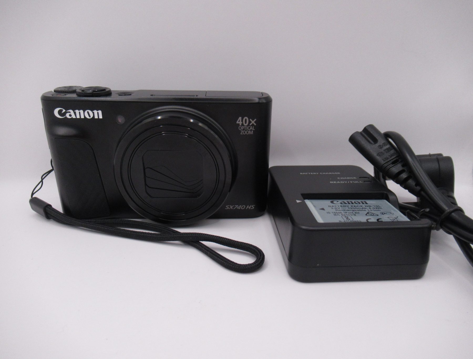 Canon PowerShot SX740 HS Digital Point and Shoot Camera 20.3MP - Black