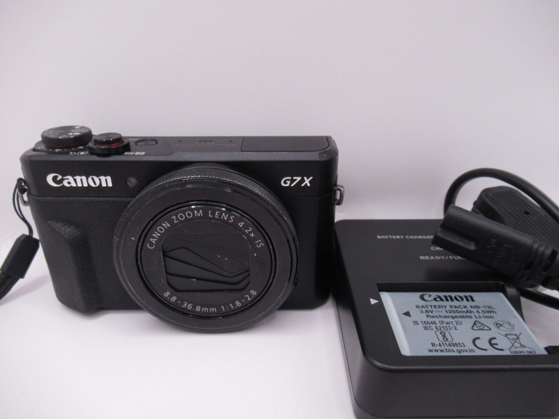 Canon PowerShot G7 X Mark II Digital Point and Shoot Camera 20.1MP - Black