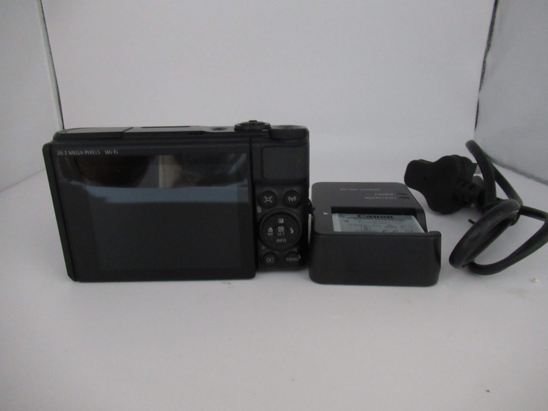 Canon PowerShot SX740 HS Digital Point and Shoot Camera 20.3MP - Black